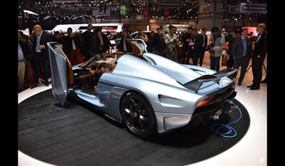 The Koenigsegg Plug-in hybrid 1500 hp Regera 2015 2